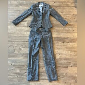 (Banana Republic) Wool-blend blazer and pants combo in grey